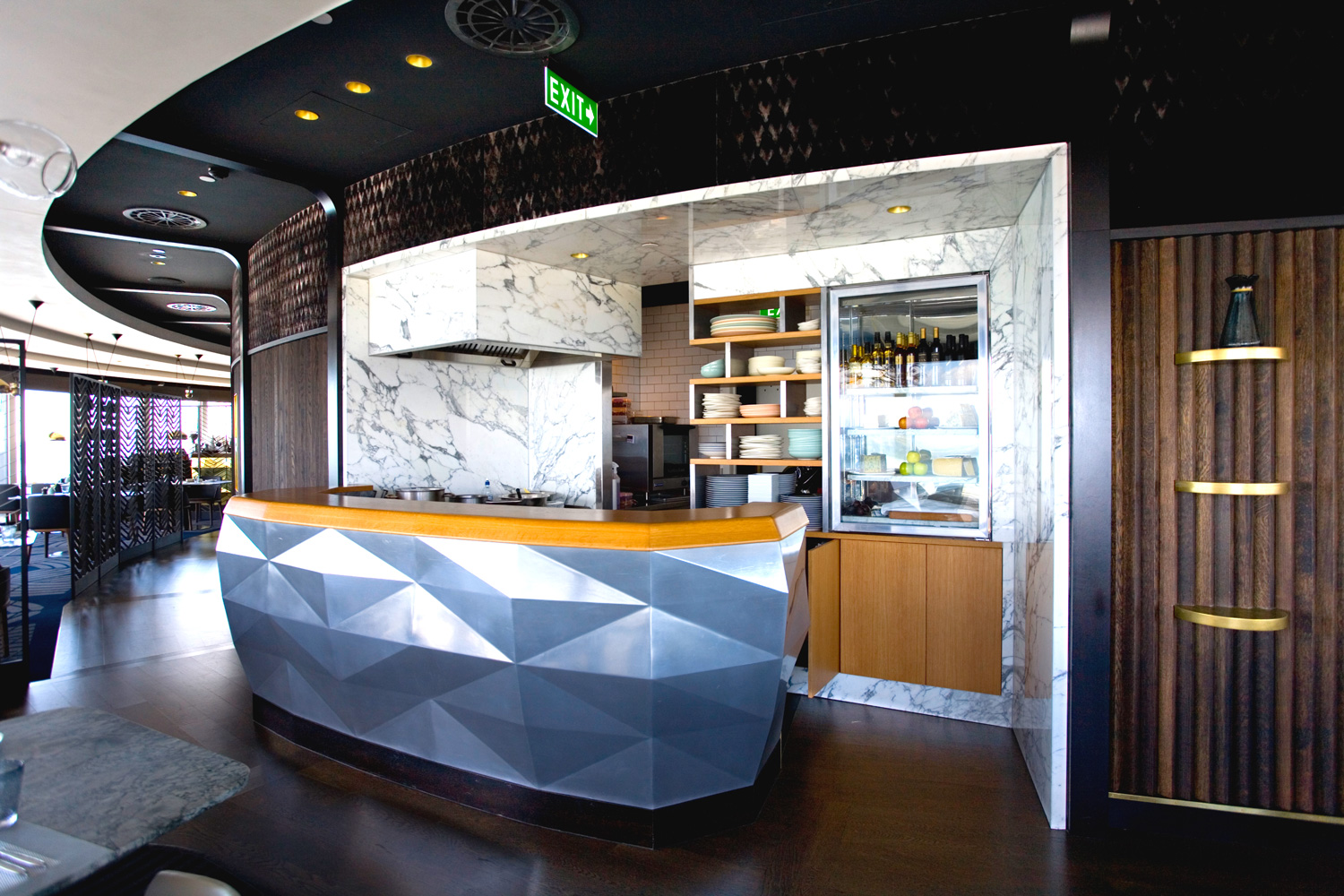 Aluminium Liquid Metal: Kitchen Bar at The Sugar Club